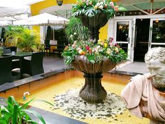 -火车头法国西餐厅