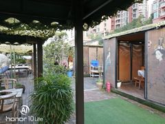 -冰冰龙虾·江湖菜·花园江景餐厅