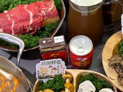 -楠小云·云南鲜牛野生菌自助火锅(九眼桥店)