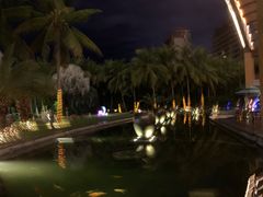 -三亚湾海居铂尔曼度假酒店