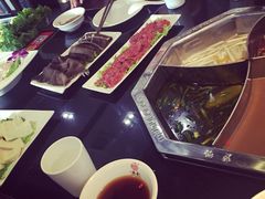 -重庆德庄火锅(体育中心店)