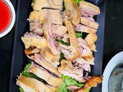 -光海鲜鱼翅餐厅(叻差拉披色路店)