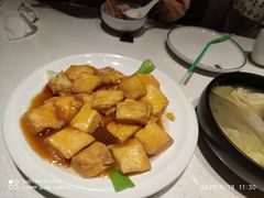 闫府第一福-闫府私房菜·百年鲁菜(恒隆店)