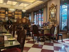 -秘密旅行Bonjour(黑金冠 江南西店)