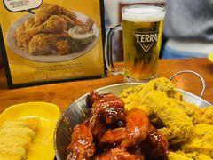 -BHC炸鸡(明洞总店)