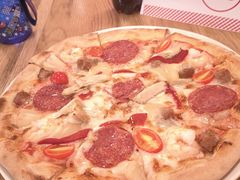 -城市大道红炉披萨烘焙坊