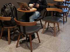 -星巴克臻选(成都东方新希望天祥店)