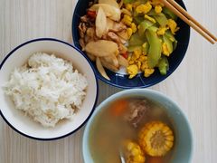 -爱的果实月嫂育婴师(世纪东方店)