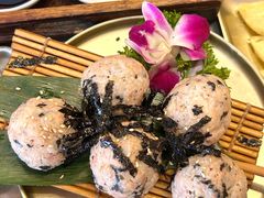 -围炉肉舍•炭烤活鳗•丹东海鲜烤肉(步行街店)