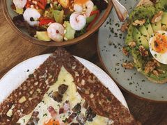 鸡蛋蘑菇熏肉荞麦可丽饼-RAC BAR(安福路店)