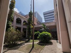 -香港大学