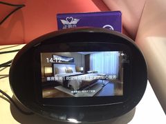 -天鹅恋主题酒店(光谷广场步行街店)