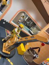 -奈尔宝家庭中心·亲子餐厅(北京东坝万达店)