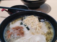 -灵芝妹子海鲜米线(凯德和平广场店)