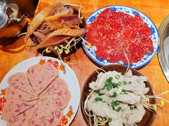 -周小明火锅(黑金冠社区店)