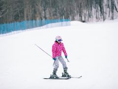 -亚布力新体委滑雪场