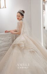 -艾米丽婚纱礼服