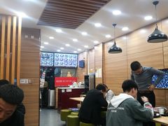 大堂-兴火燎缘串炒饭(华府丹郡店)
