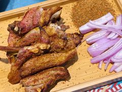 -乡村馕坑肉·烧烤·新疆菜·本地人更爱吃(阿勒泰首店)