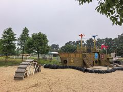 -嬉乐湾休闲旅游区