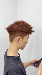 -藤野造型烫发染发