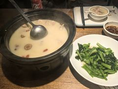 -乔街深夜食堂·小龙虾·高压锅生蚝(杭州总店)