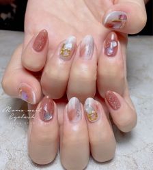 -Momo nail 日系美甲