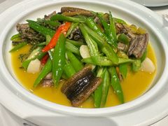青椒炒鳝鱼-久宴·天目湖大鱼头(恐龙园店)