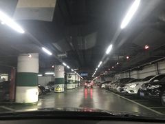 -世博源停车库