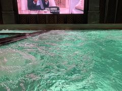 -浅深(世茂滨江精品店)