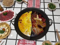 -朱光玉火锅馆(正弘城店)