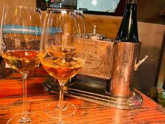 -SISTERS BAR RESTAURANT川意酒馆(嘉善老市H楼店)