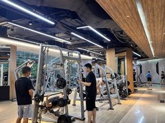 -威克健身游泳(万菱汇店)