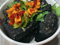 -黑色经典臭豆腐·湖南特产(坡子街店)