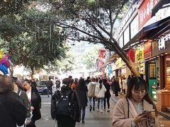 -八一好吃街·高品美食广场