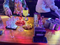 -喜鹊音乐酒馆(西街店)