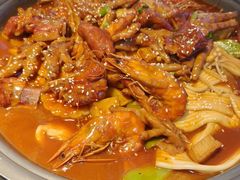 -徐记小怪兽肉蟹煲店(哈西万达金街店)