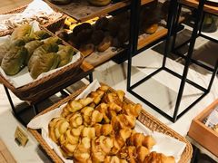 -中航泊悦酒店·云庭咖啡厅(虹桥机场T2店)