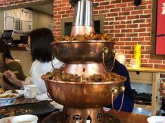 -炉小二铜锅牛蛙•川湘菜(三里屯店)