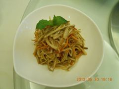 手撕野山菌-青年公社烤鸭(青年路店)