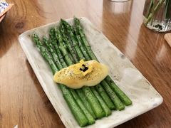 -304/BRUNCHRESTAURANT