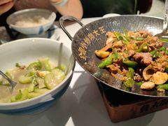 -费大厨辣椒炒肉(高铁吾悦广场店)