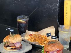 -shark burger·鲨鱼汉堡(交子大道店)