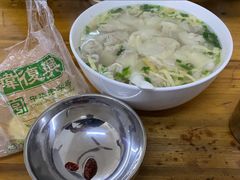 馄饨-胖子馄饨坊(天目大厦东南)