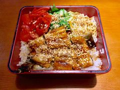 自制活鳗鱼盖饭-鳗鱼家·深夜食堂(军博店)