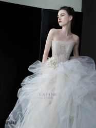 -Color卡诺婚纱礼服馆(南京严选店)