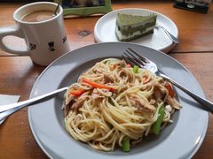 蒜香吞拿鱼意大利面-雕刻时光咖啡馆(北航店)