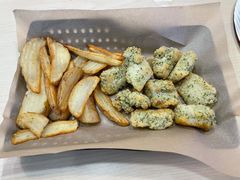 -达美乐比萨(南京路店)