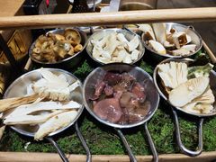 -一朵菌·野生菌探索家火锅(南亚店)