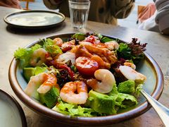 虾仁牛油果沙拉-RAC BAR(安福路店)